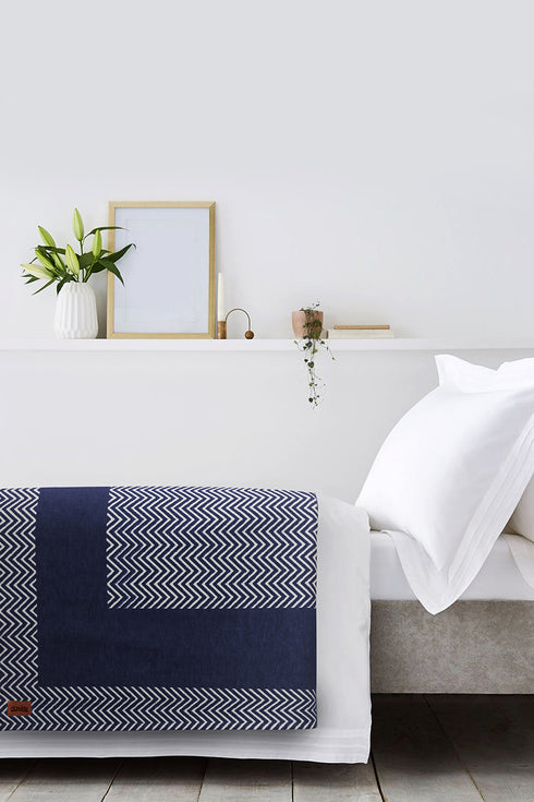 Blue Zig-Zag Design Blanket